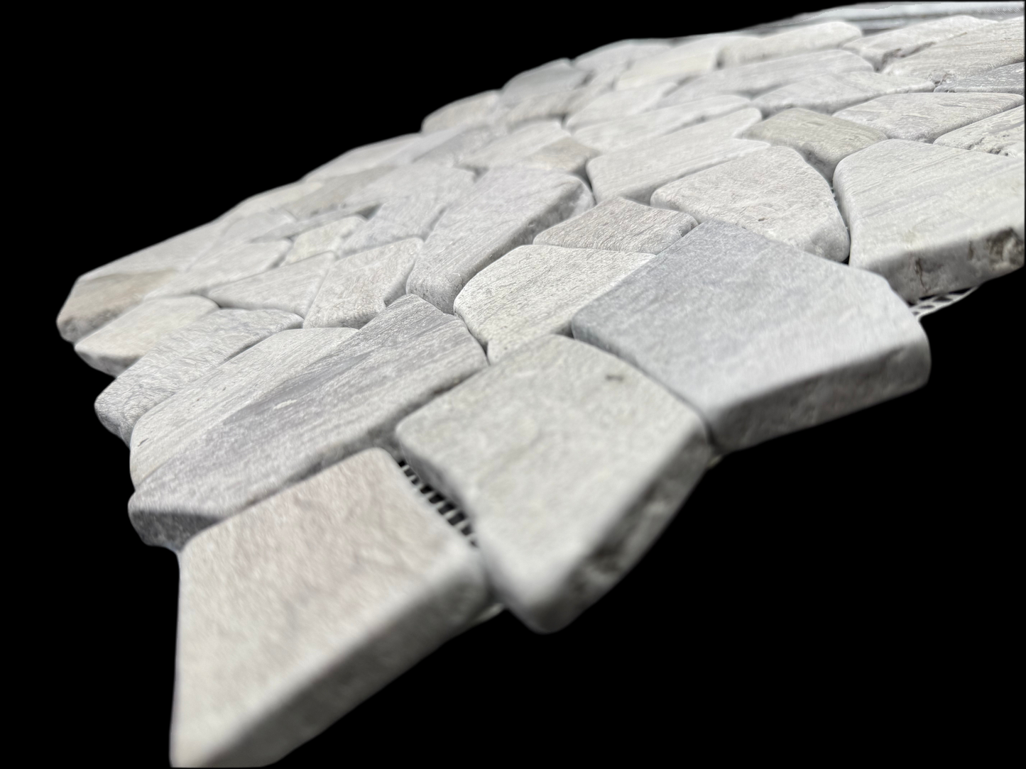 Pebble Stone Antique Blue Vein