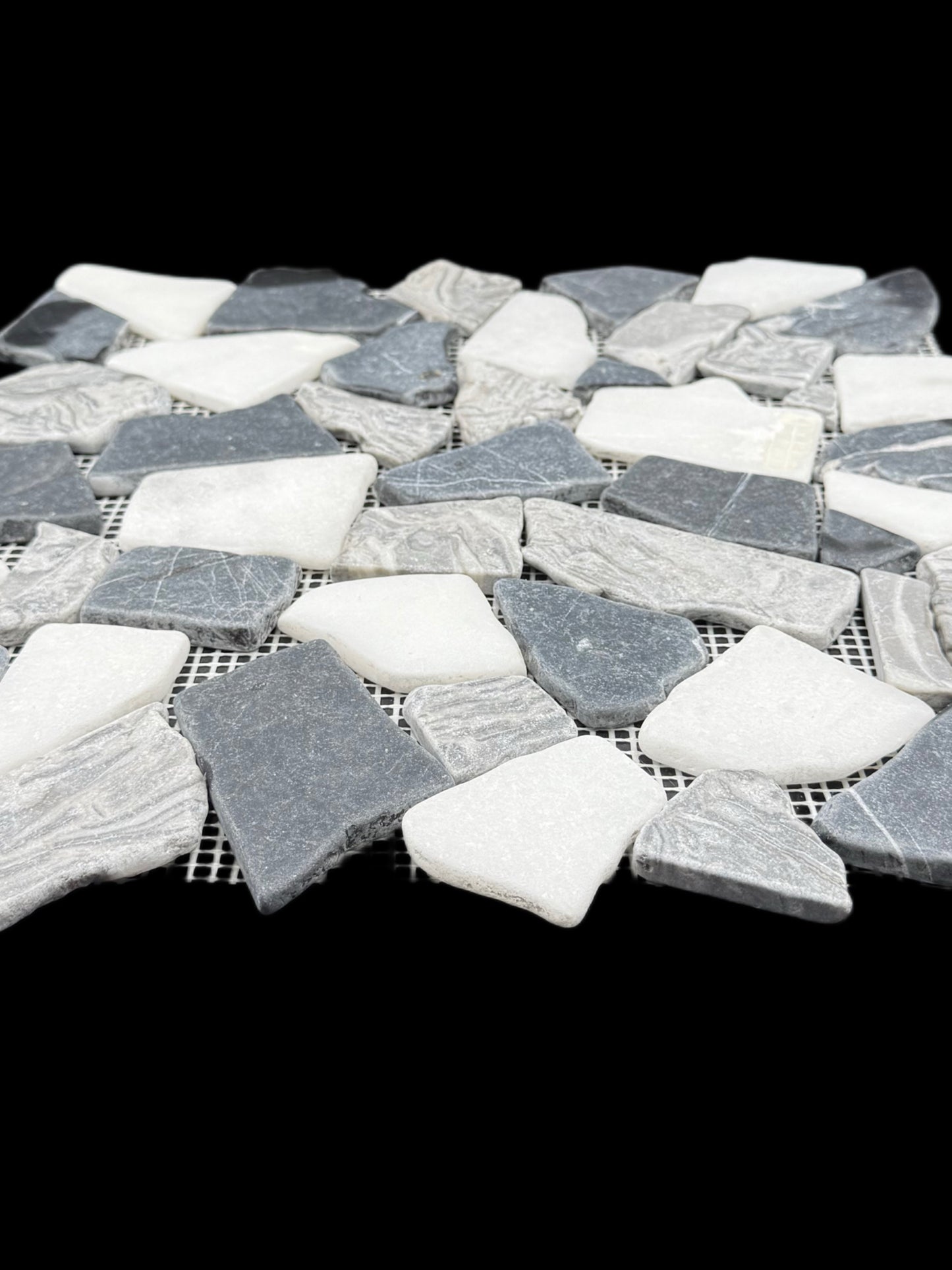 Pebble Stone White / Black / Grey