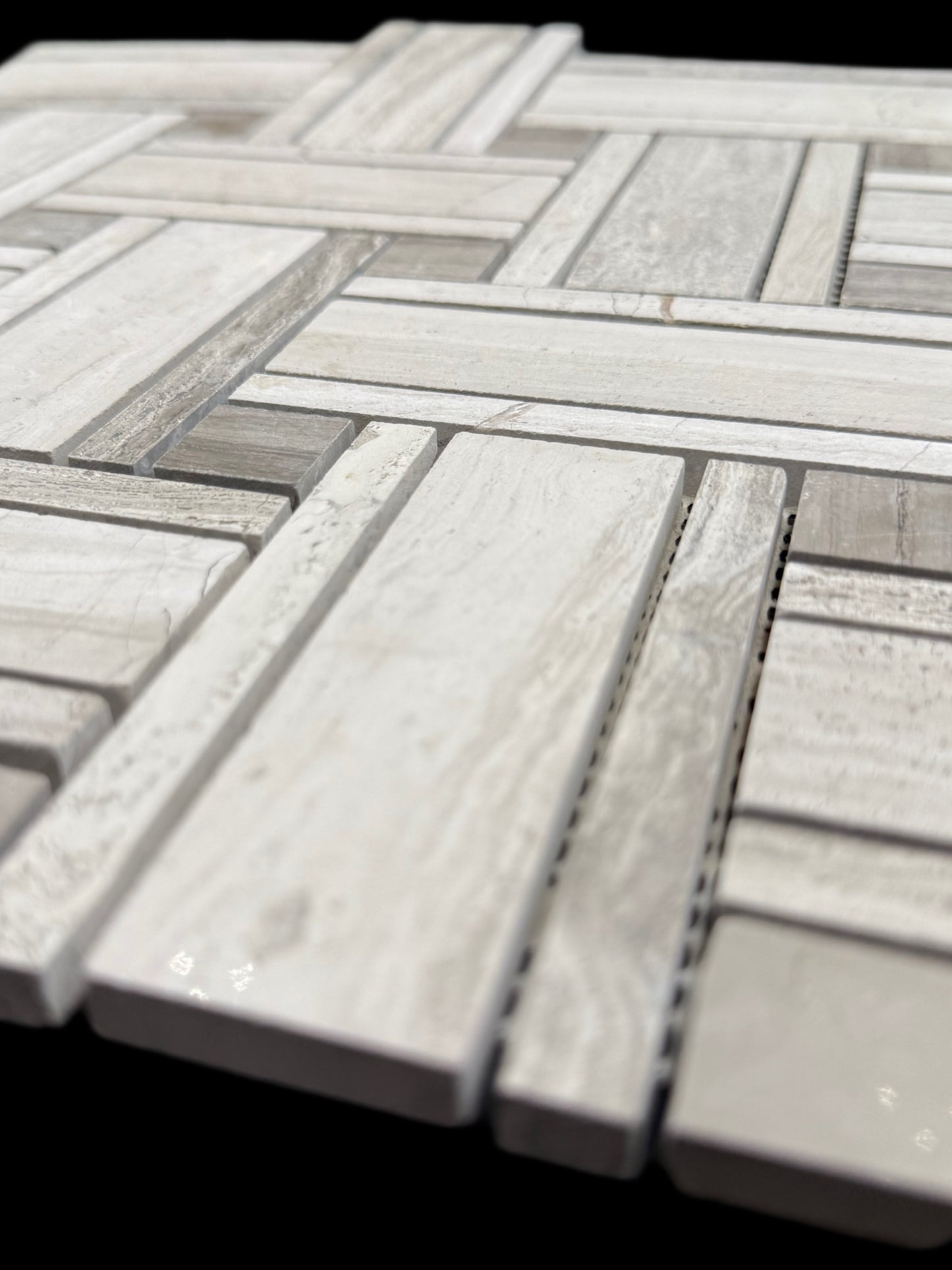 Big Basketweave White & Noble Vein