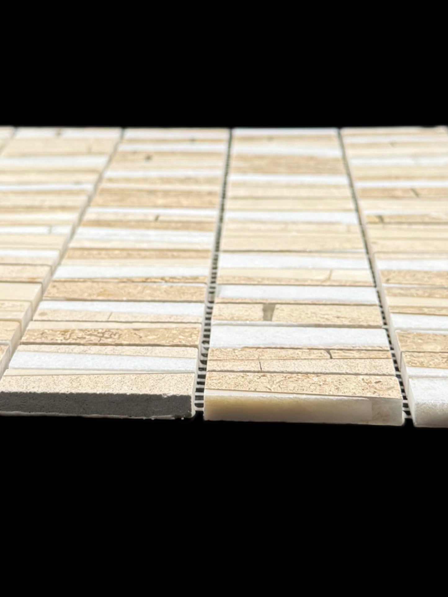 Modern Stacked Stone Carrara Crema Marfil